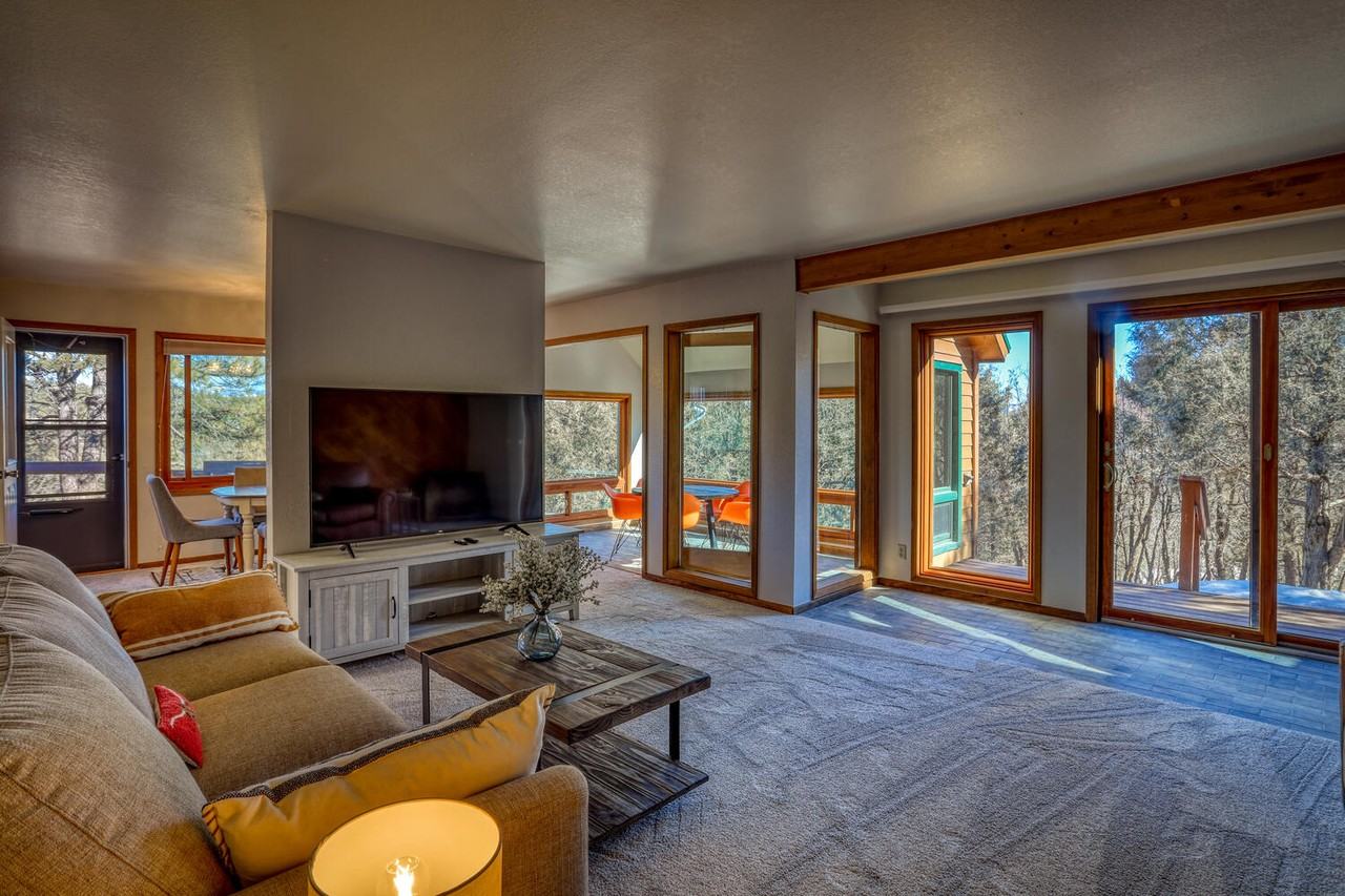 600 Harvard Avenue #1 - Photo 2 of 50