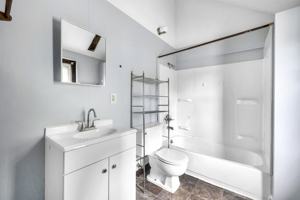featured image of 16 Roath St #2
