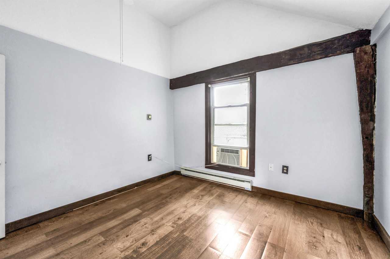 16 Roath St #2 - Photo 5 of 21