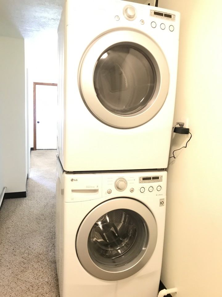 304 Central Ave #8 - Photo 5 of 15