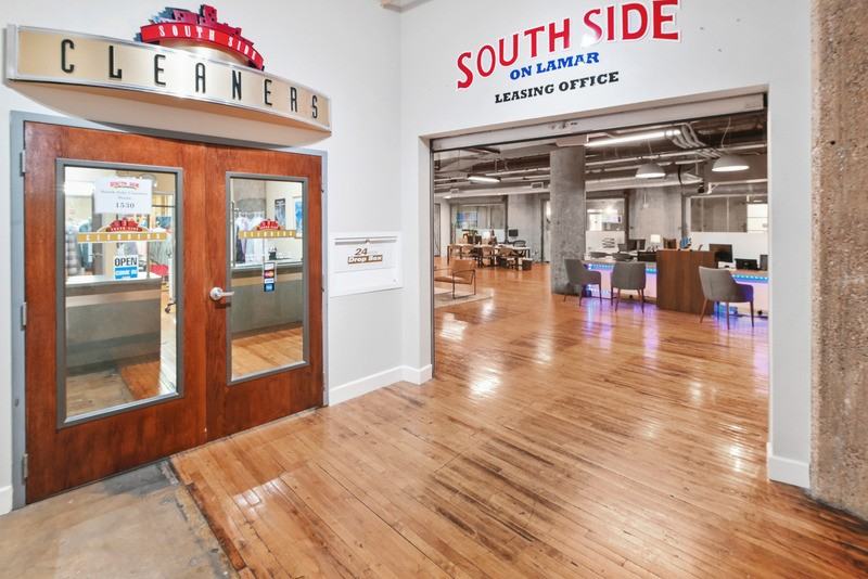 South Side on Lamar Apartments 1409 Botham Jean Blvd, Dallas, TX