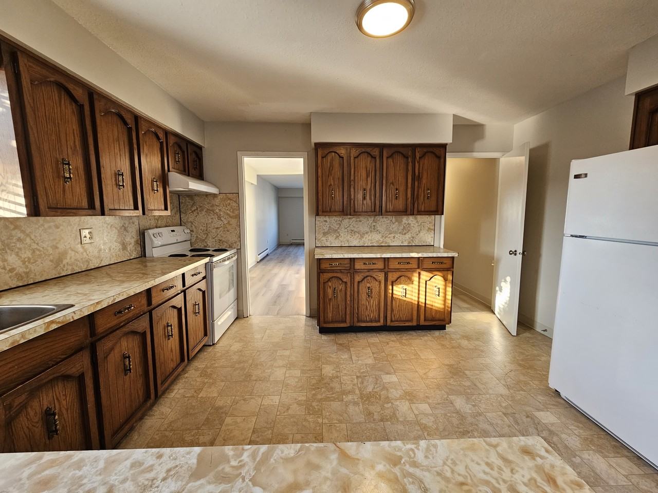 6833 Linden Avenue - Photo 2 of 22