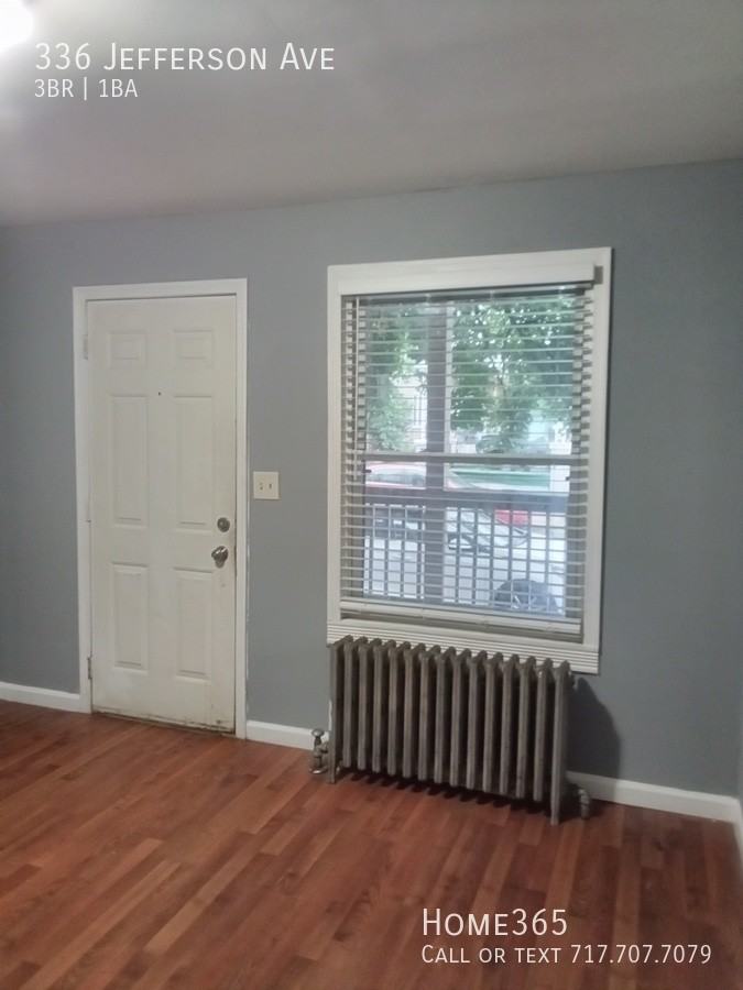 336 Jefferson Ave - Photo 2 of 18