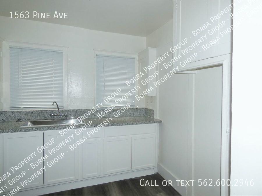 1563 Pine Ave - Photo 2 of 9