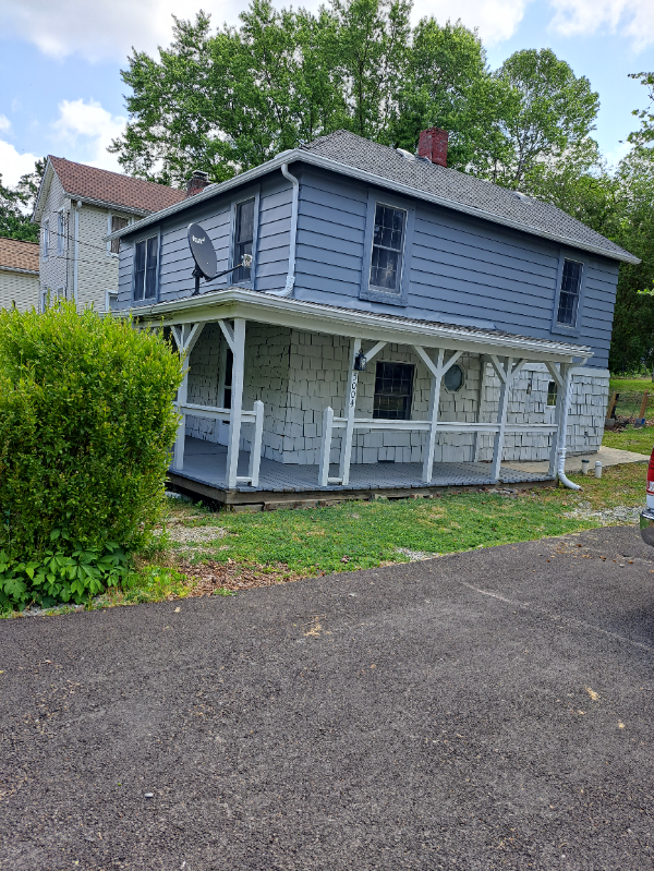 5004 Franklin St - Photo 2 of 6