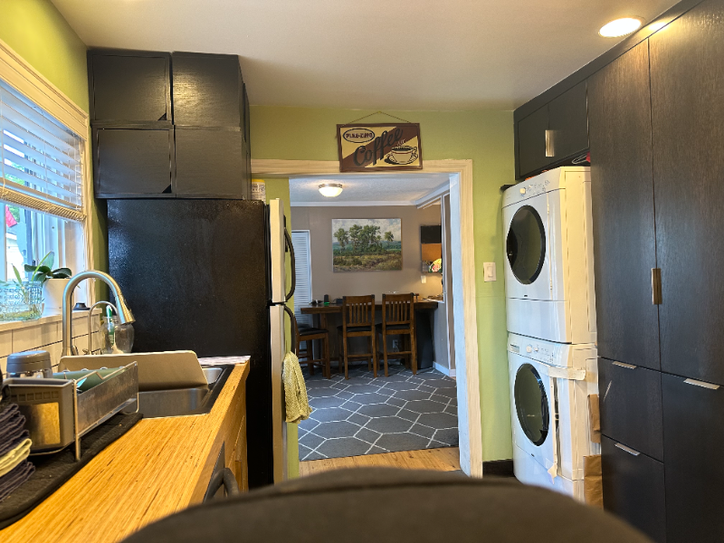 660 S Johnson St - Photo 7 of 12