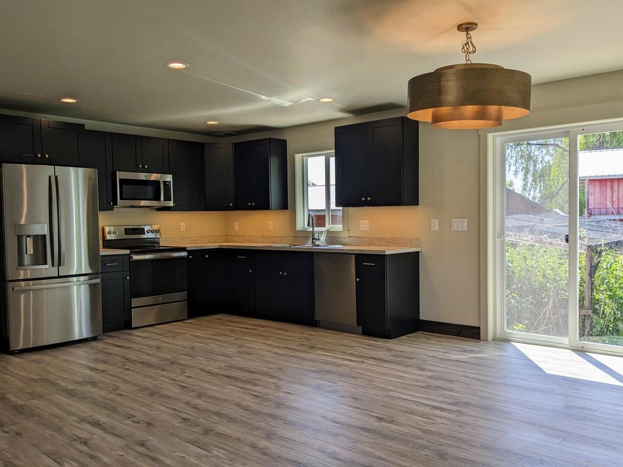 1016 8th Ave W #1 - Photo 4 of 19