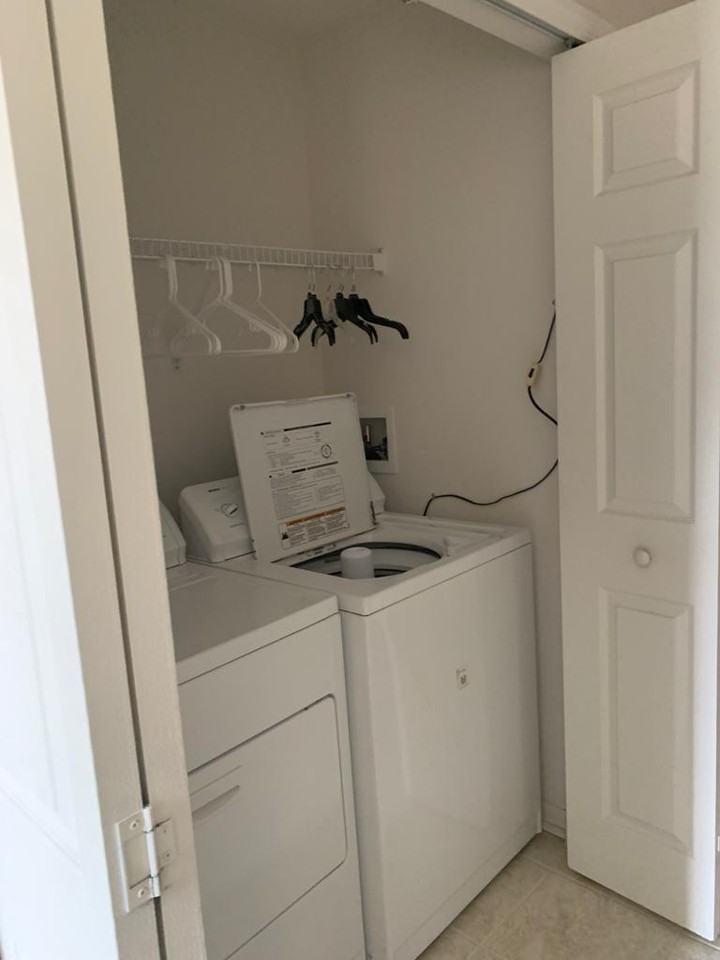 4054 Dover Terrace Dr #1 - Photo 3 of 12