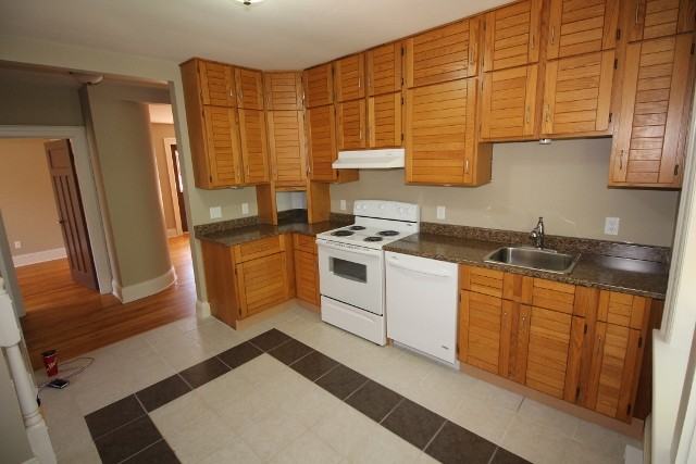 1694 Preston St #1694 - Photo 7 of 34