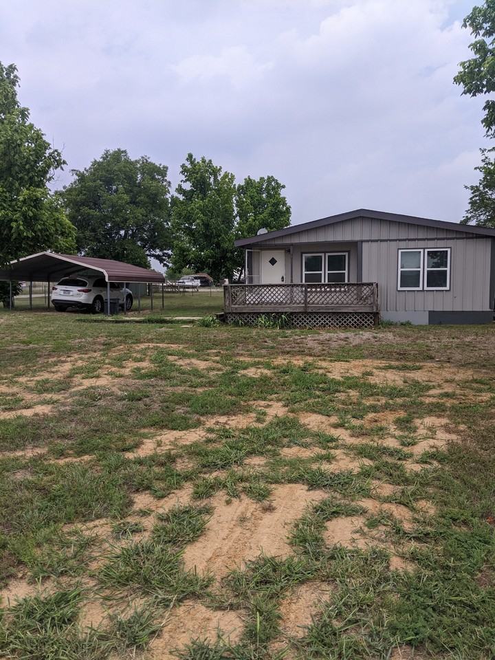 18604 Jerry Joy Rd #1 - Photo 2 of 9