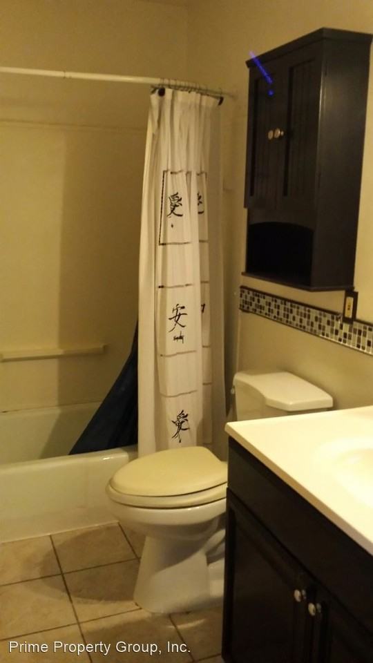 2407 Southwood Dr - Photo 3 of 16