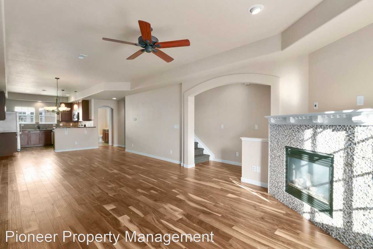 309 Quebec St #2 - Photo 3 of 13