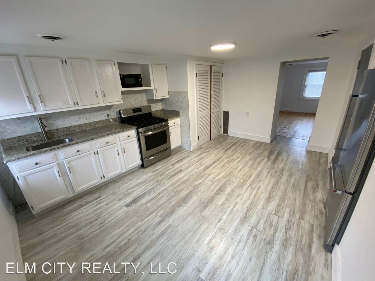 42 and 52 Warren Street - Photo 2 of 8