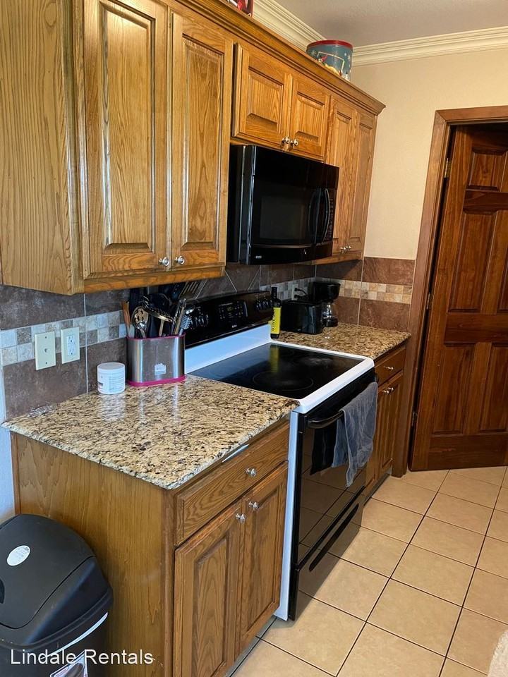 12466 CR 499 - Photo 3 of 21