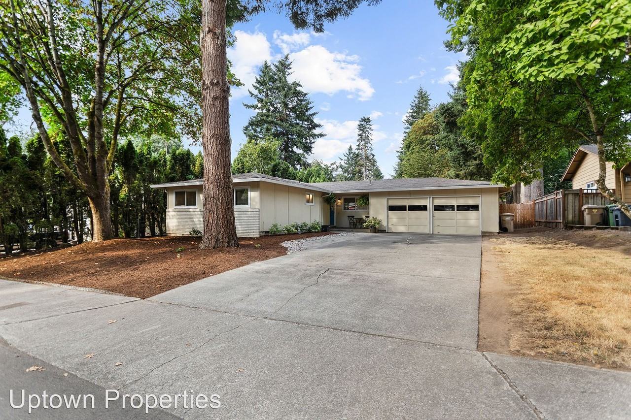 16821 Cortez Ct - Photo 2 of 28