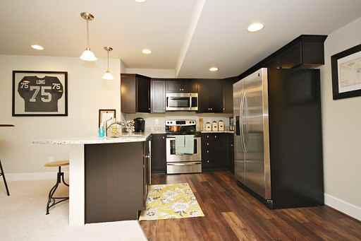 1629 Cambridge Cir - Photo 3 of 12