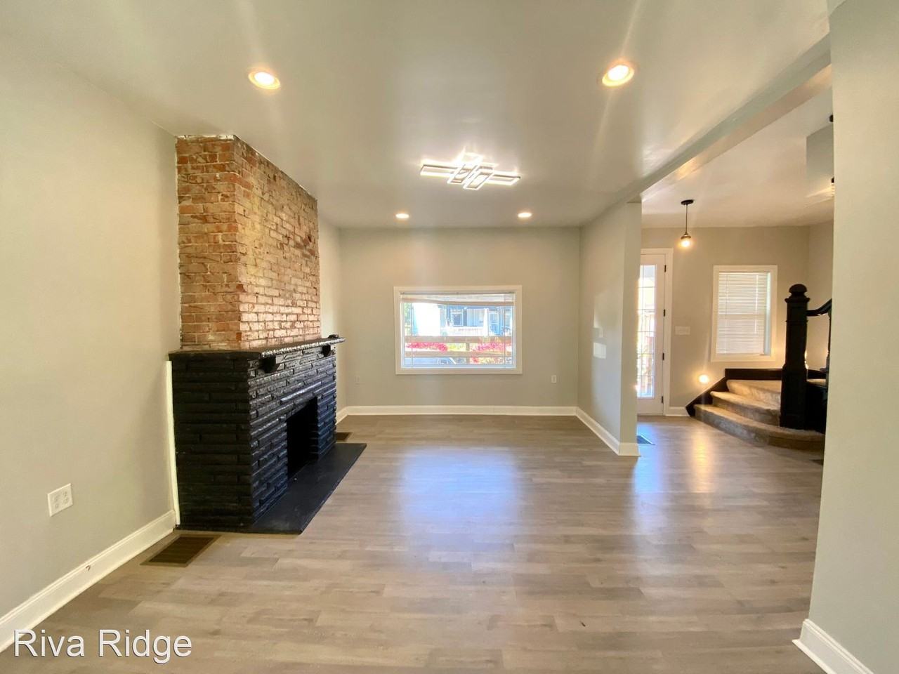 1213 Margaret St #1 - Photo 3 of 22