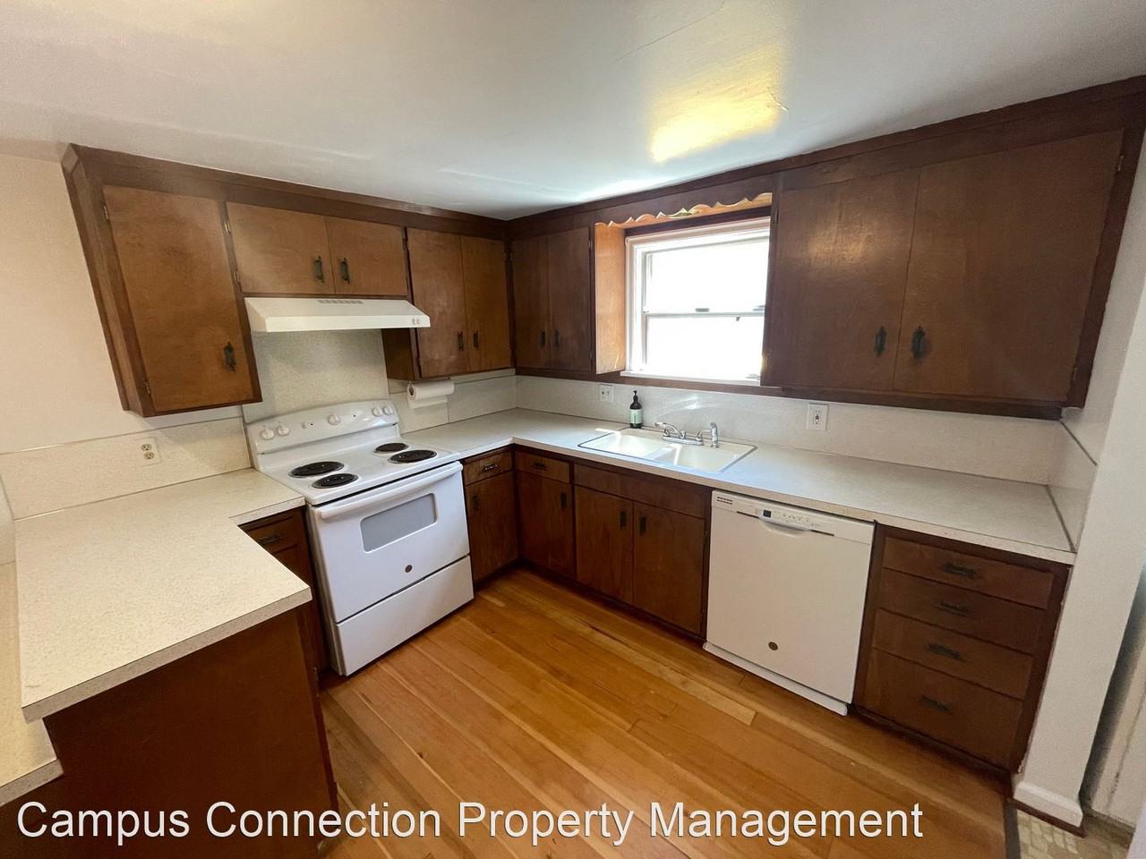 1648 Augusta St - Photo 2 of 13