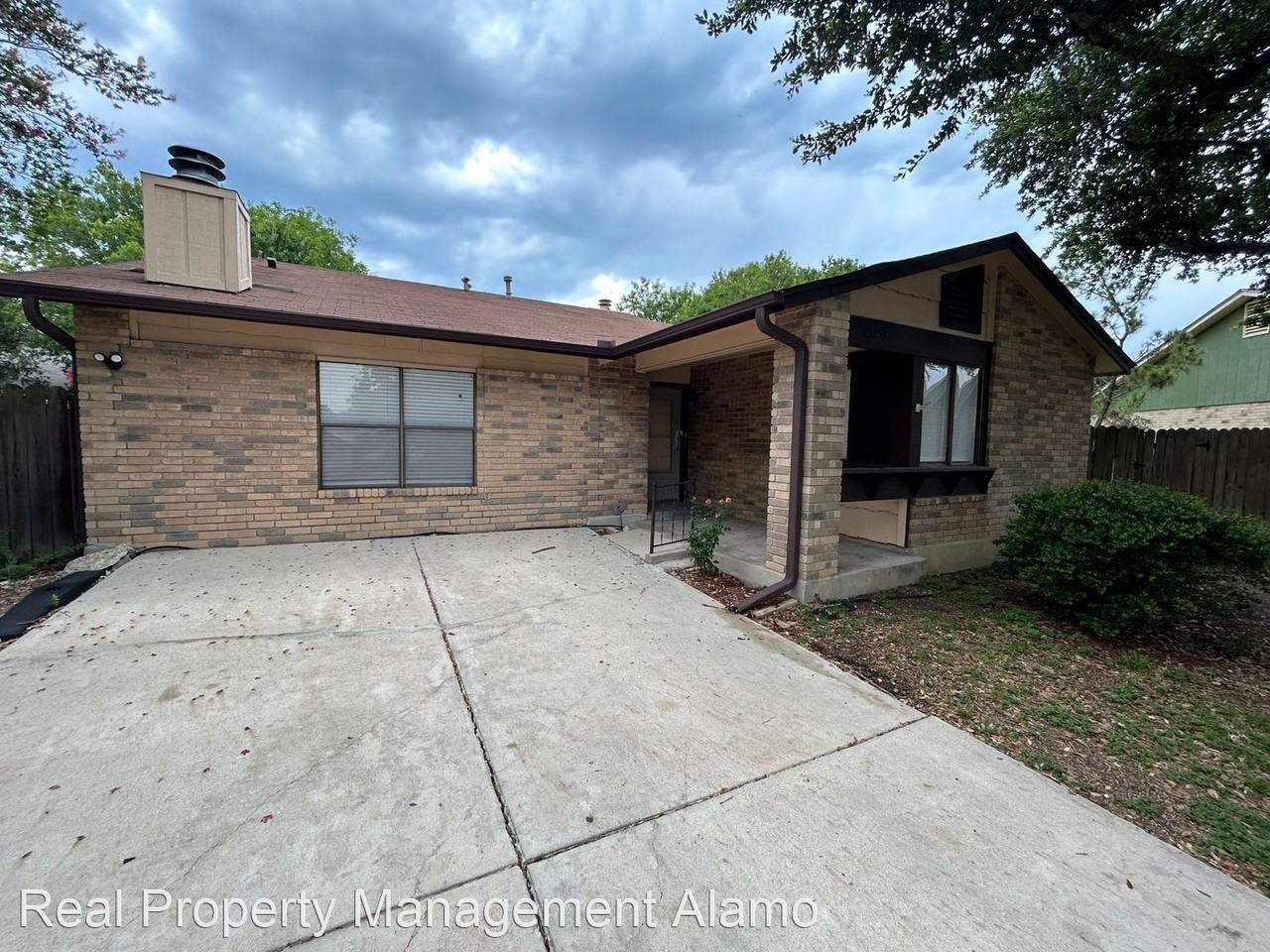 13254 Larkwalk St - Photo 2 of 29