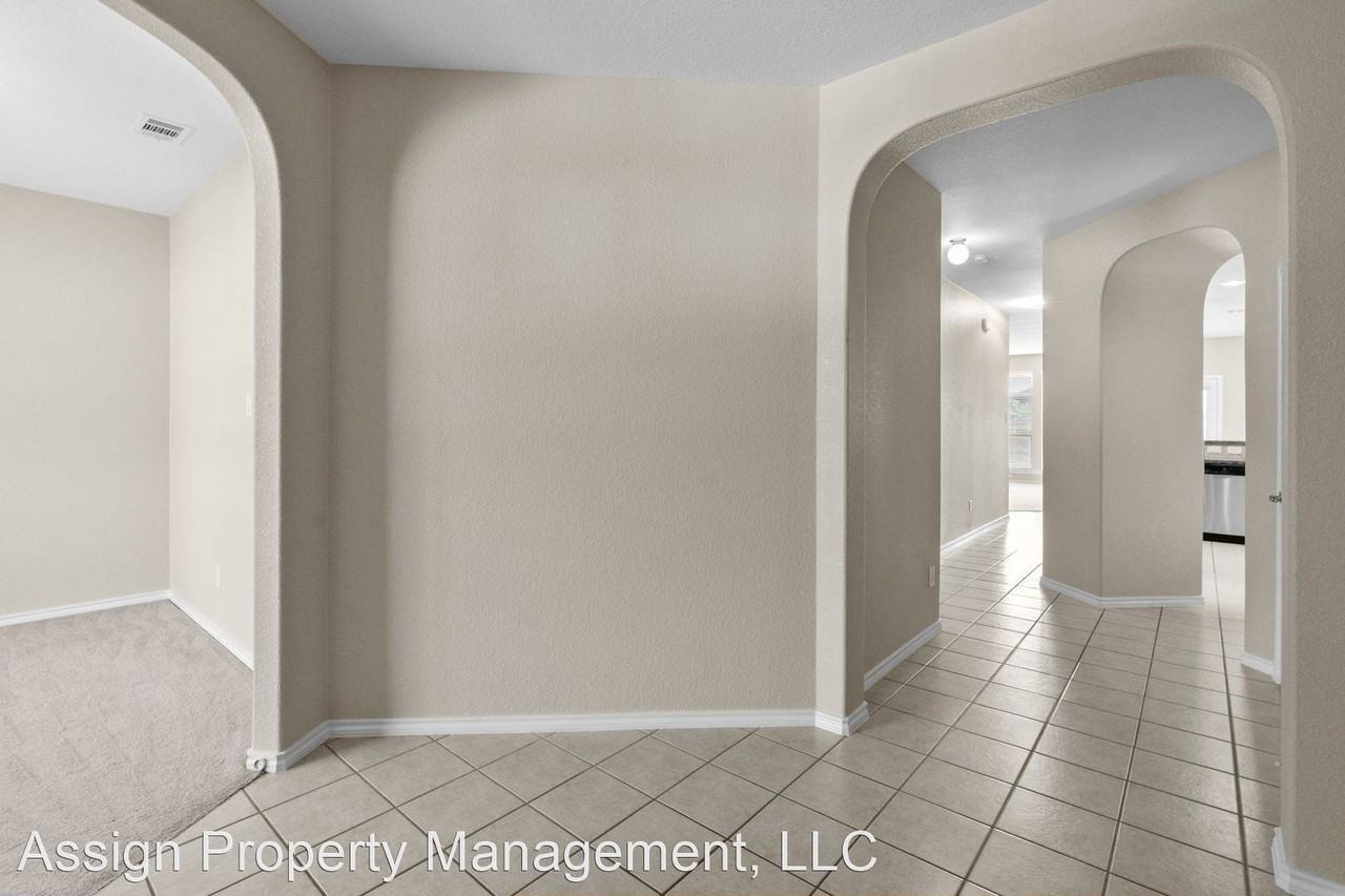 2200 Frosted Willow Ln - Photo 3 of 27