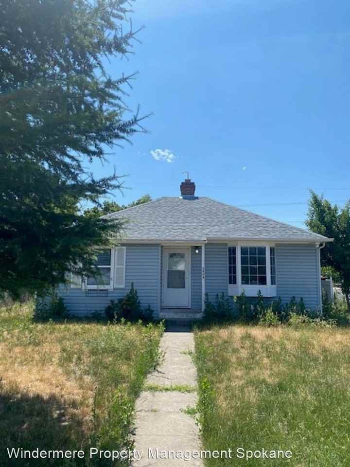 5604 E Commerce Ave - Photo 2 of 12