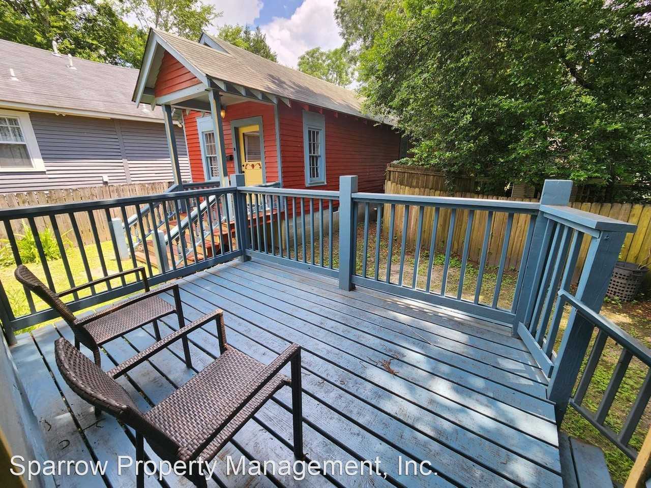 106 5th St - Photo 3 of 50