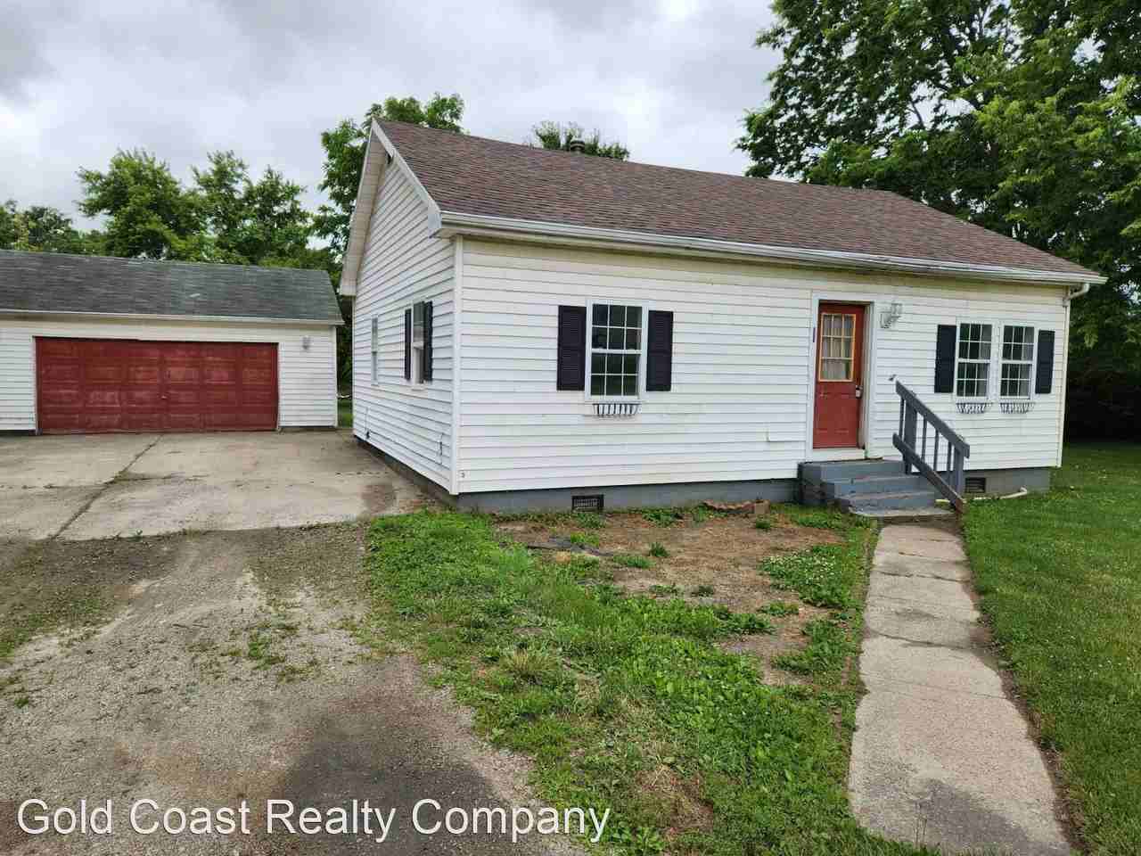 1005 Skinner Ln - Photo 2 of 8