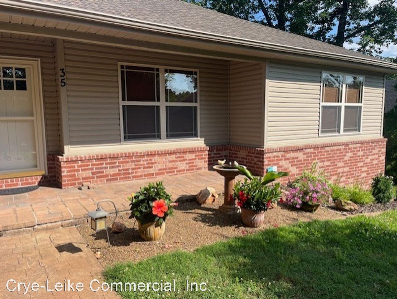 35 Brierfield Ln - Photo 2 of 31