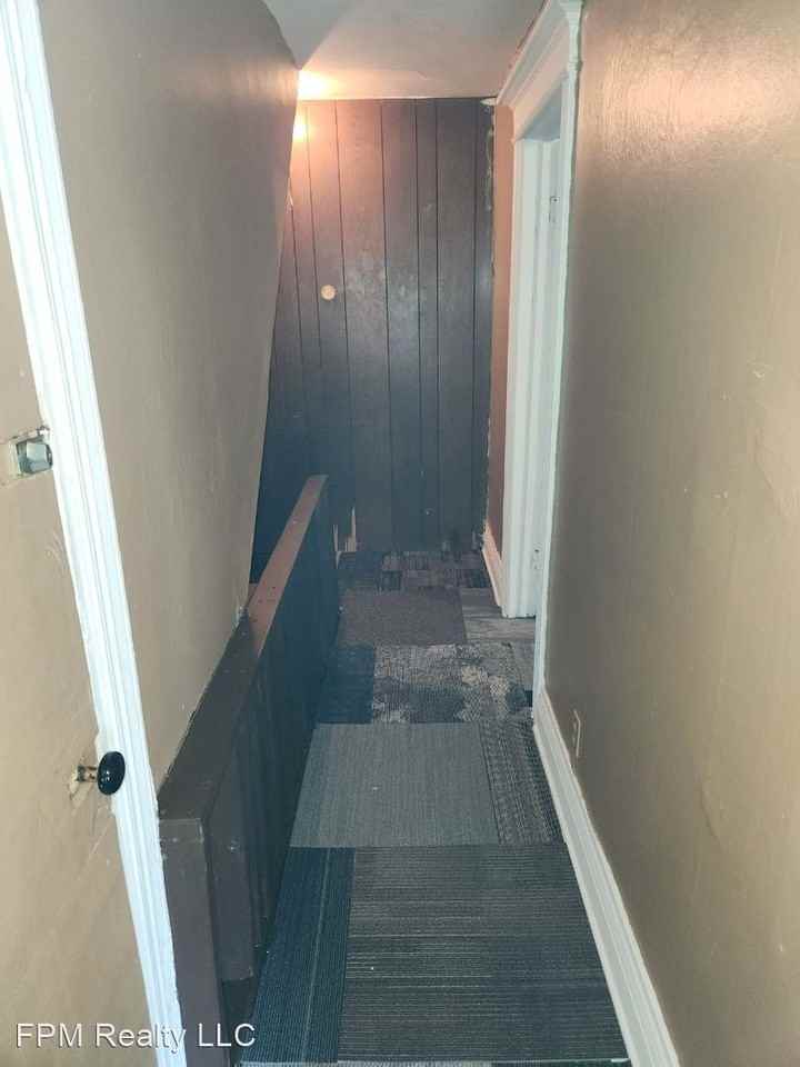 90 - 92 Locust Street - Photo 2 of 22