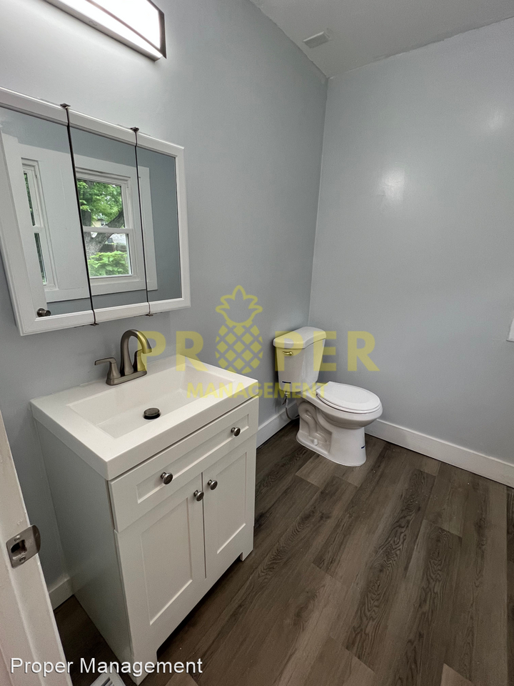 301 W Norman Ave - Photo 2 of 7