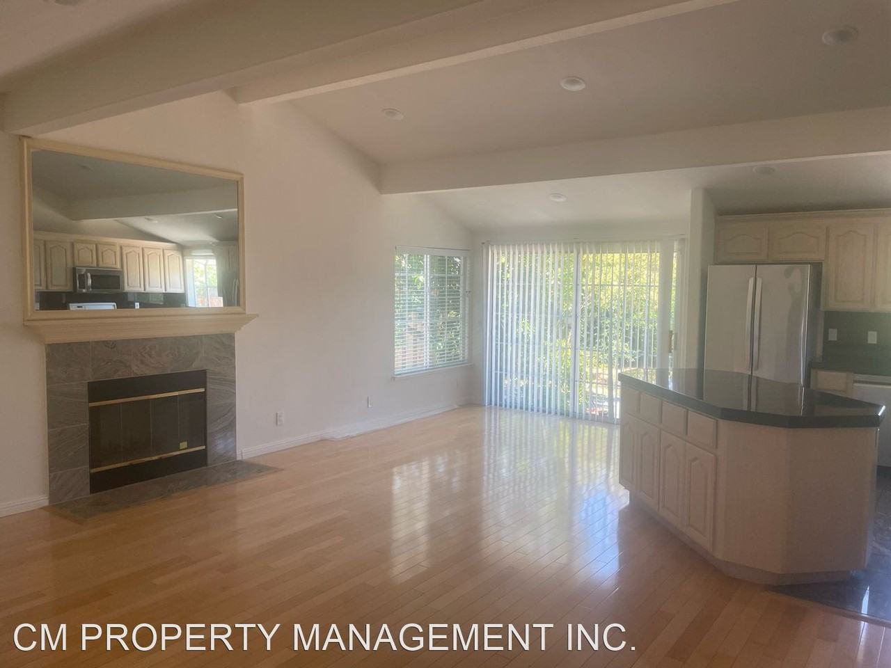 19349 Phil Ln - Photo 3 of 14