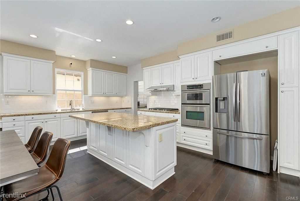 12 Longvale - Photo 3 of 10