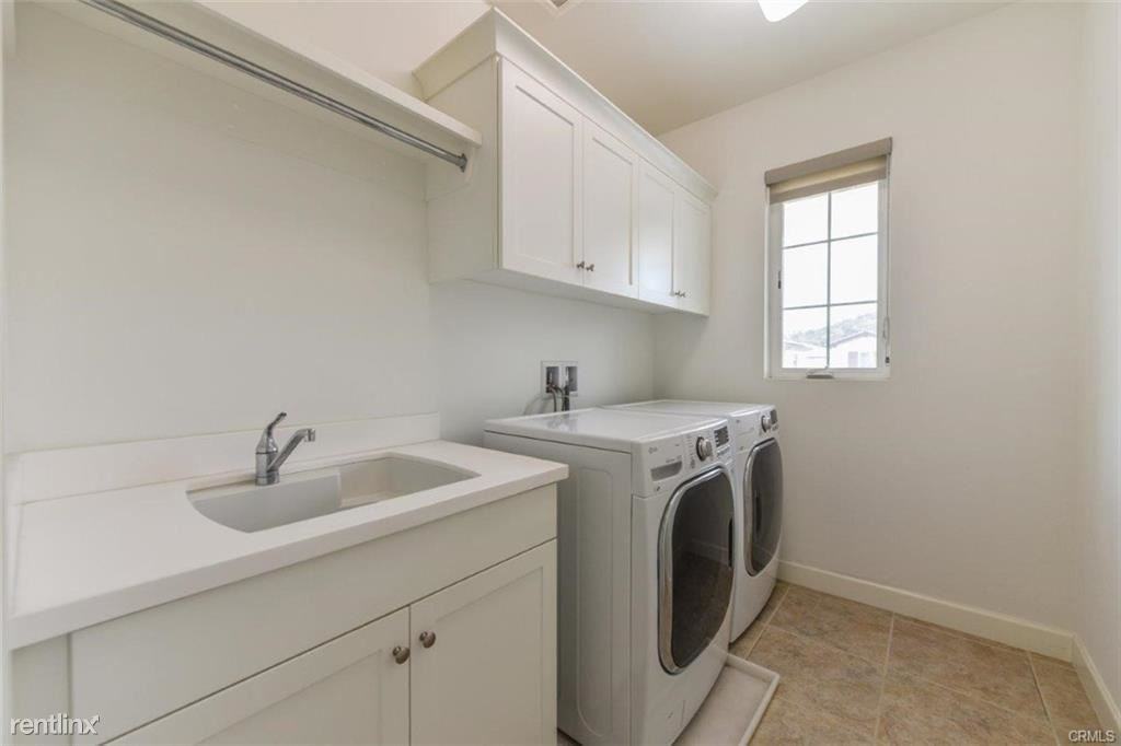 71 Stetson - Photo 3 of 6