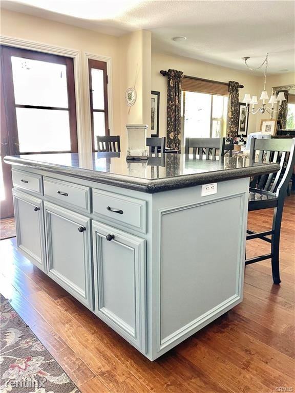 1 Espalier Dr - Photo 2 of 11