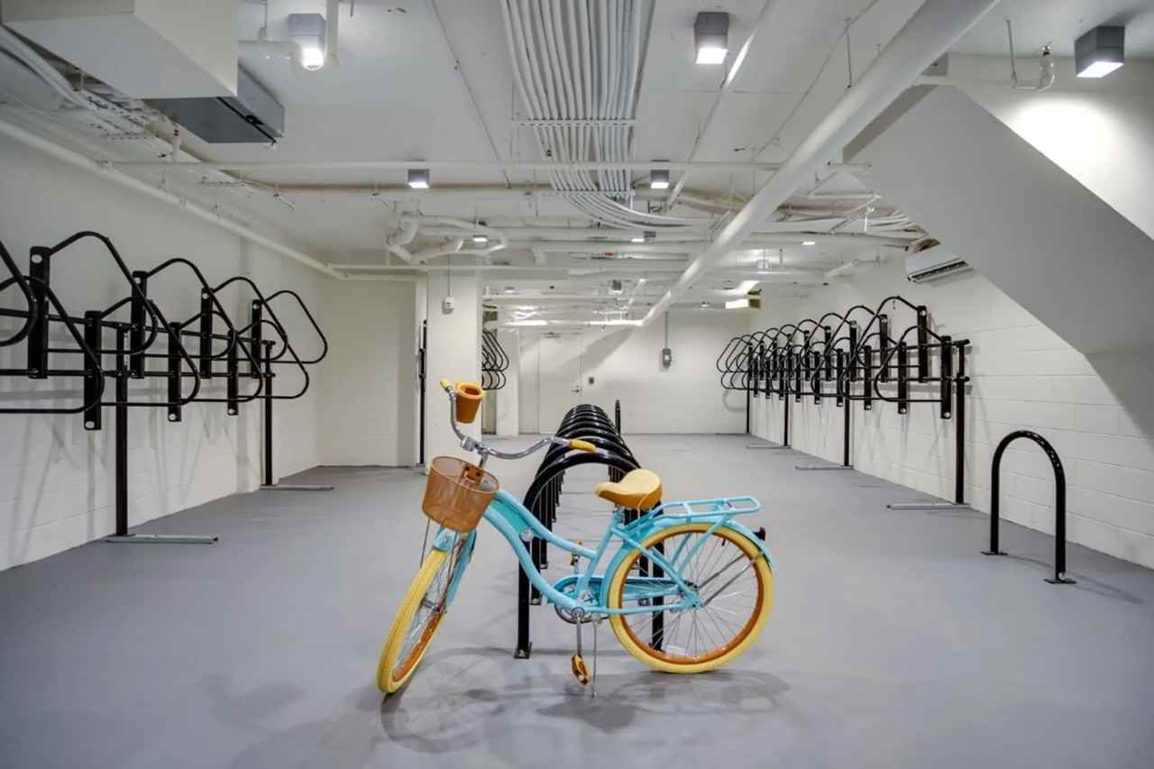 106 W 11th St - Photo 3 of 10