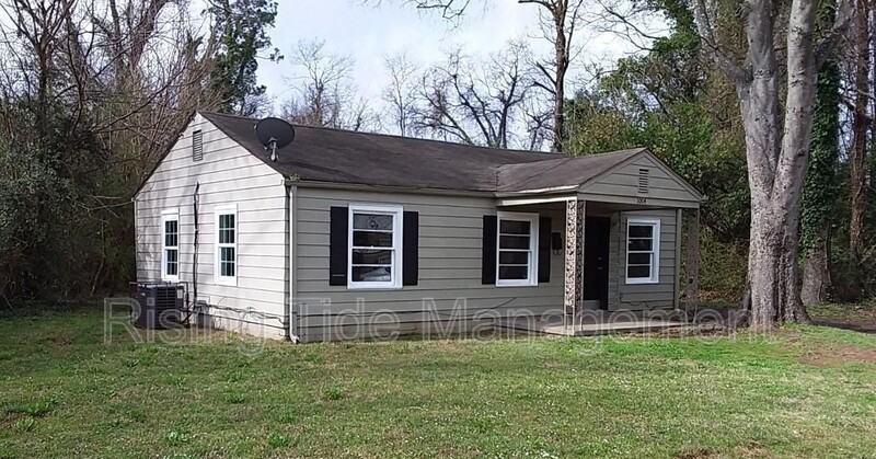 1004 17th Pl Sw - Photo 2 of 2