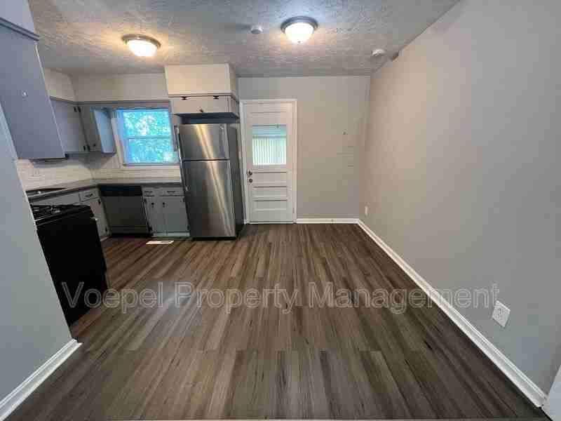 7335 Ne 51st St - Photo 3 of 18