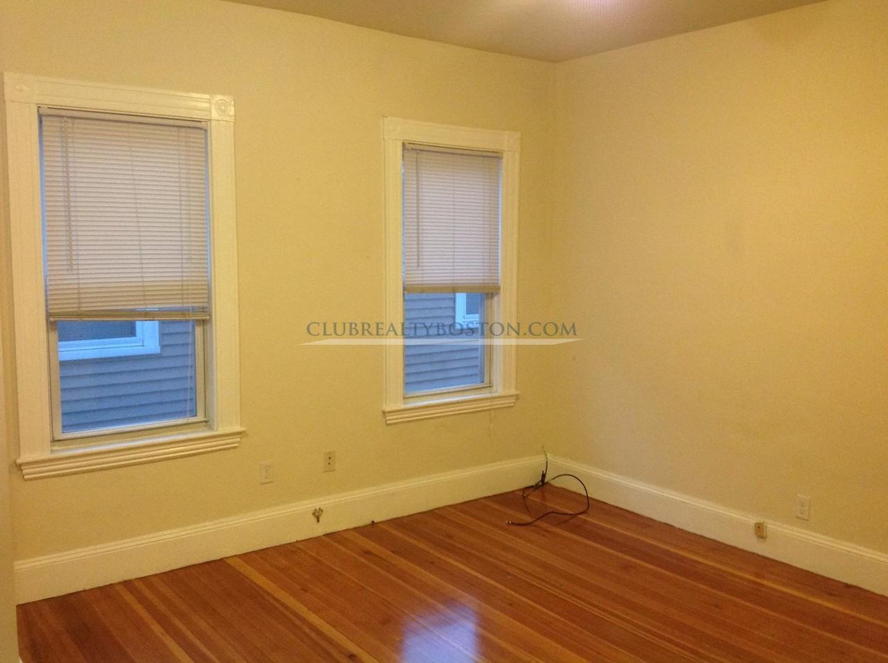 368 Crescent St #1 - Photo 2 of 18