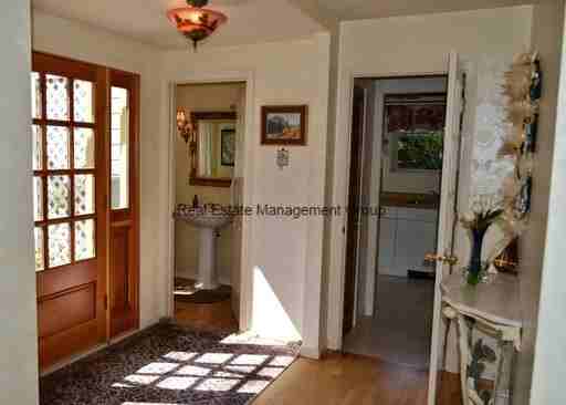 3746 Rose Crest Dr - Photo 3 of 28