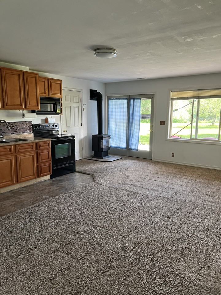 132 Nw #B - Photo 5 of 11