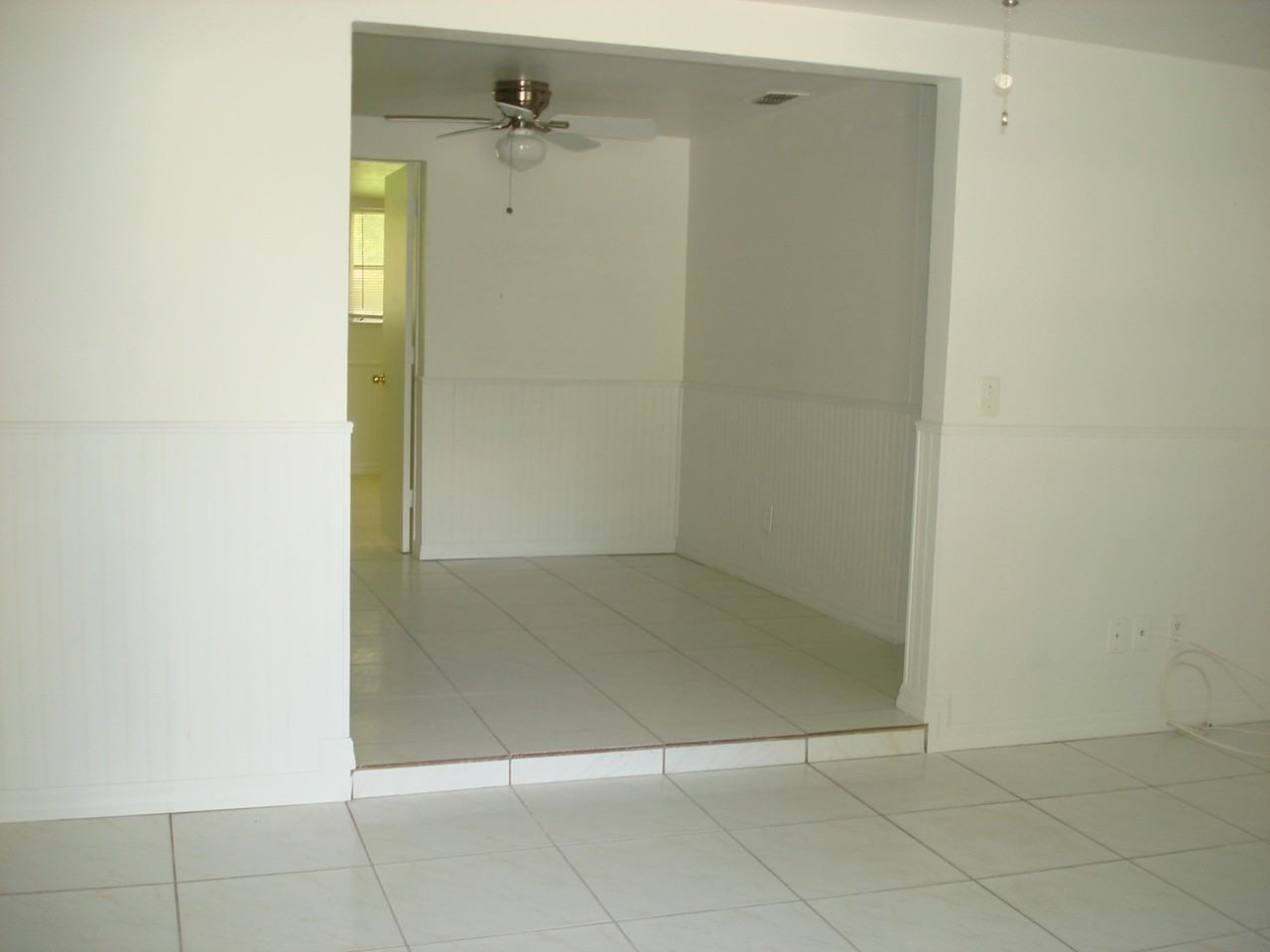 2616 Harmony Ave - Photo 2 of 7