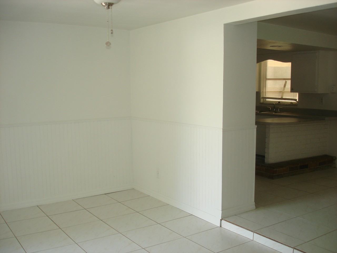 2616 Harmony Ave - Photo 3 of 7