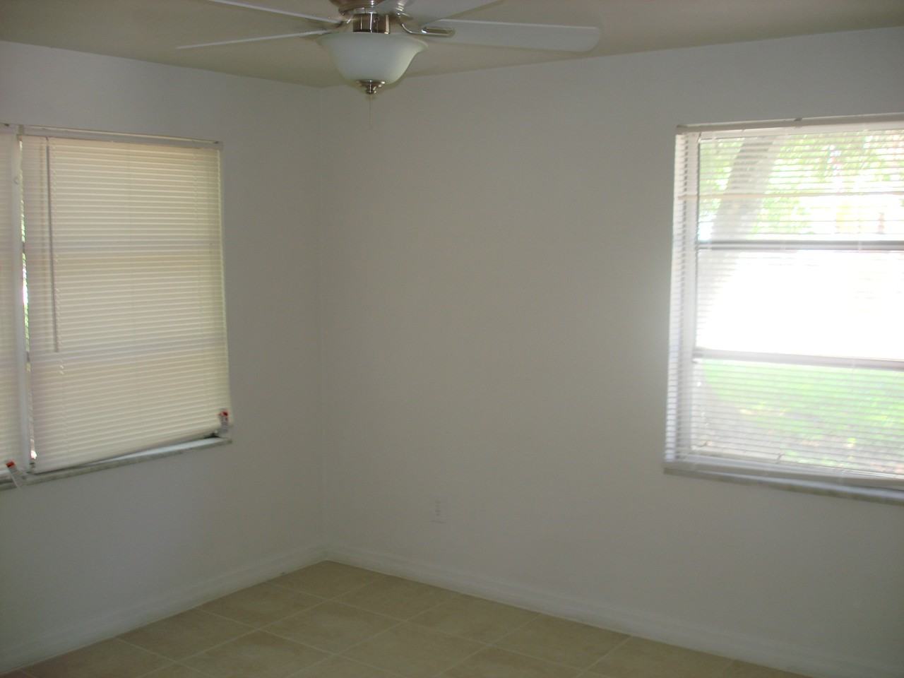 2616 Harmony Ave - Photo 7 of 7