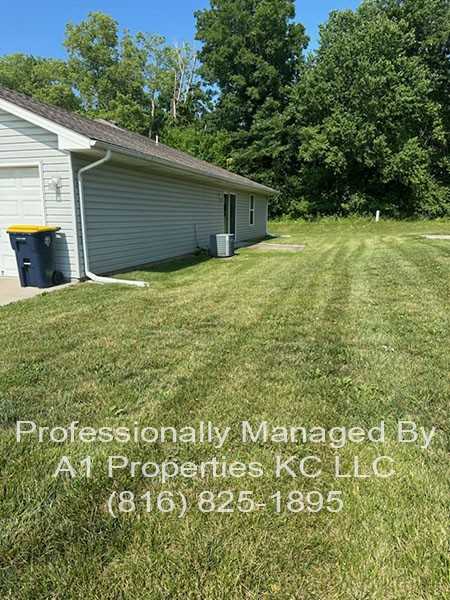 5006 Breckenridge Ave - Photo 2 of 18