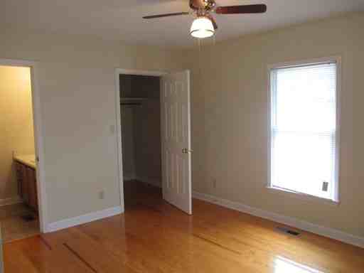 3801 Old Knoxville Hwy - Photo 2 of 15