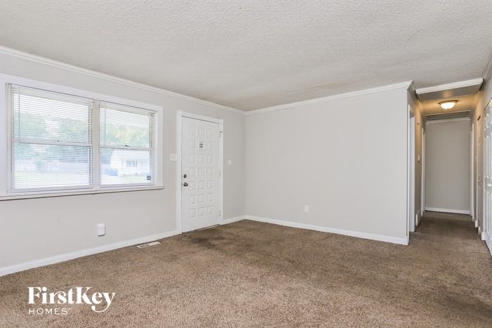 4841 Rose Blossom Ln - Photo 3 of 16