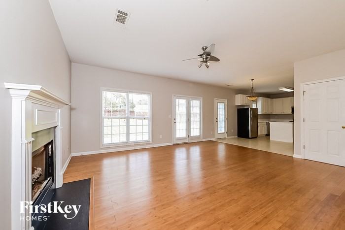 806 Chelsea Wood Ct - Photo 3 of 15