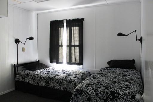 1101 1101 Channel Blvd  Lower - Photo 3 of 16