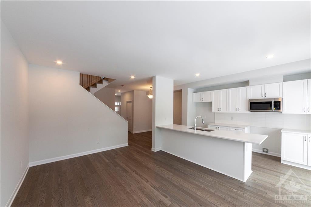 398 Fairlakes Way - Photo 3 of 17