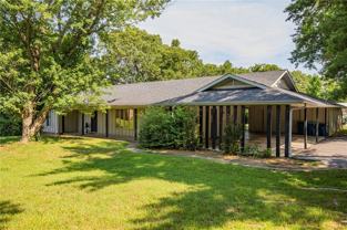 107 Nw Winfield Ln - Photo 1 of 1